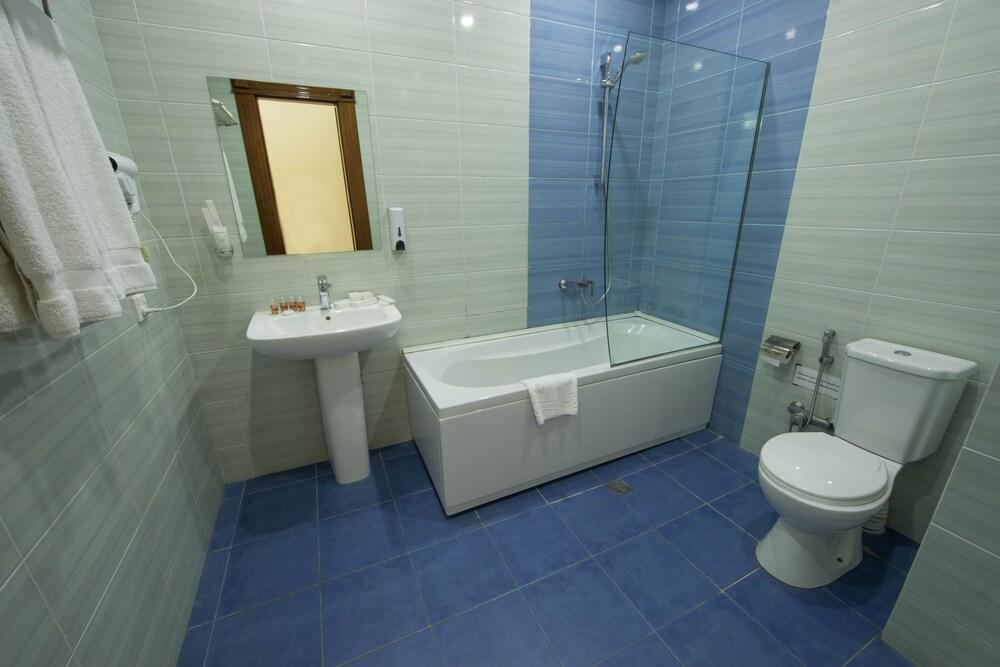 Baku Inn Hotel מראה חיצוני תמונה